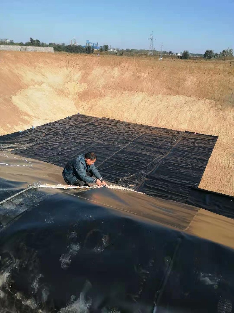 嘉海耐老化土工膜廠家